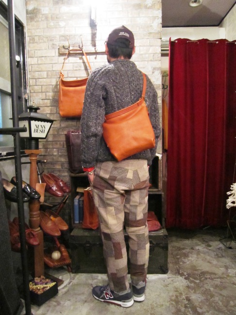 SLOW \"bono (Wrap Shoulder Bag)\" ご紹介_f0191324_9594896.jpg