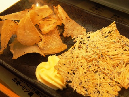 じゃがいものバターしょうゆ麹炒め&冬の日本旅行【もつ鍋編】_d0104926_3102771.jpg