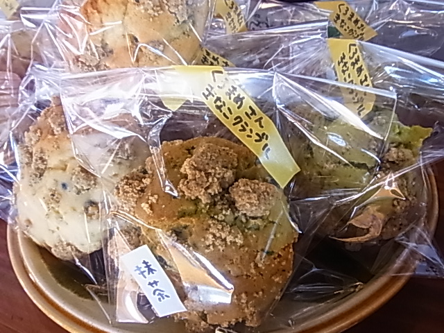 十和田市現代美術館_b0207642_12233290.jpg
