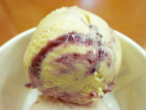 サーティワンアイスクリーム 池袋店_c0152767_23534493.jpg