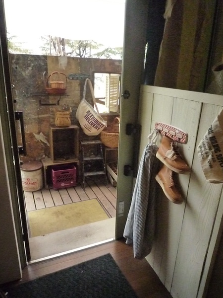 部屋を飾る展 始まりました。_f0180307_14451762.jpg