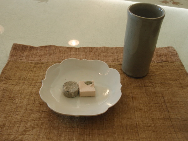 岡晋吾さんの小皿_b0132442_16284436.jpg