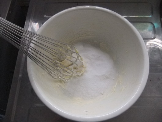e0038047_20111811.jpg