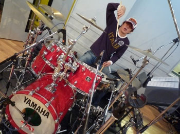 ライブまで、あと３日っ！！_d0174765_20283629.jpg