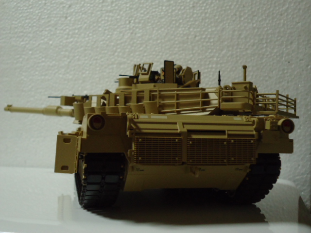 タミヤ・アメリカ M1A2 SEP エイブラムス戦車 TUSKⅡ : 燃やせ