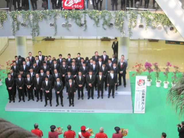 野球選手の立ち方_b0019674_0395157.jpg