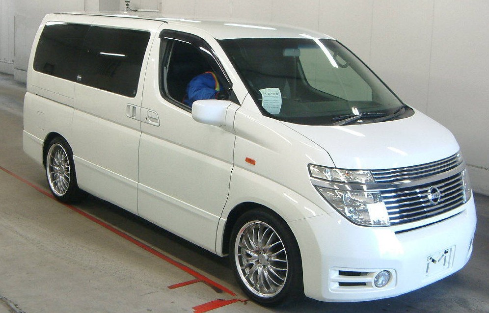 ★エルグランド・フィット御成約ありがとうございました!!★(新川店)_c0161601_1901577.jpg