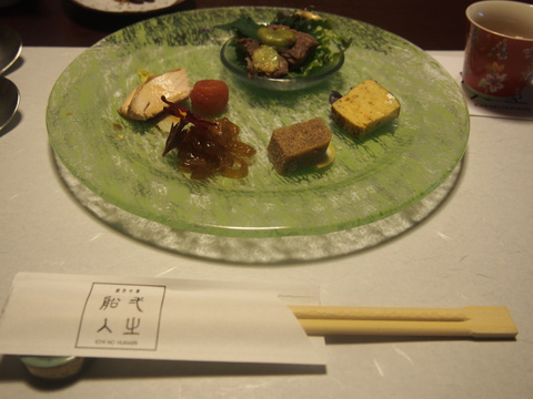 e0308105_23503060.jpg