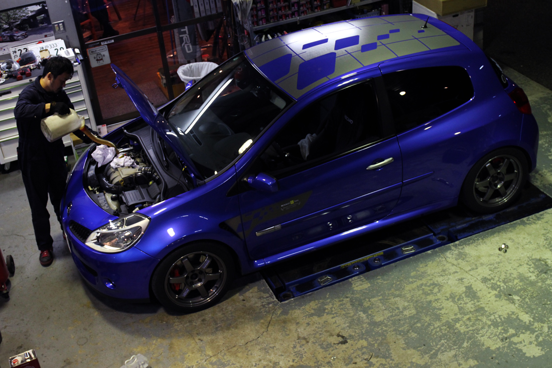 CRUISIN\' AUTO PARTS SERVICE_e0190023_2236417.jpg