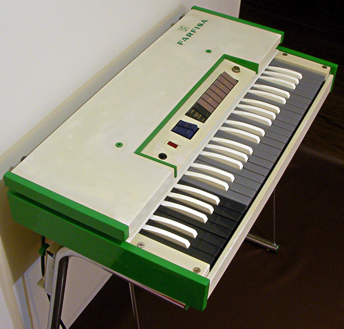 Farfisa FAST3 photo session2_e0045459_20534983.jpg