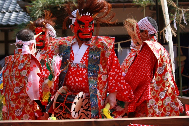 押立神社　ドケ踊り_c0196076_20411644.jpg