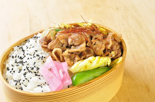 豚肉丼弁当_b0171098_853899.jpg
