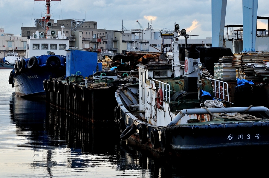 神戸港の朝風景（通勤撮影）_d0148541_196424.jpg