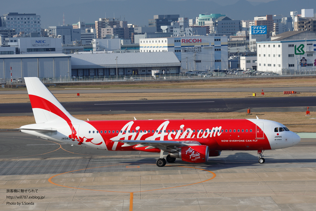 2/5 A320勢揃い@福岡空港_d0242350_9462749.jpg