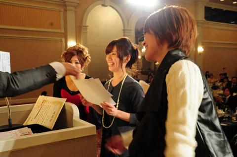 【brace】2013年新年会 4.表彰式Ⅱ優秀賞、敢闘賞など_c0080367_18215174.jpg