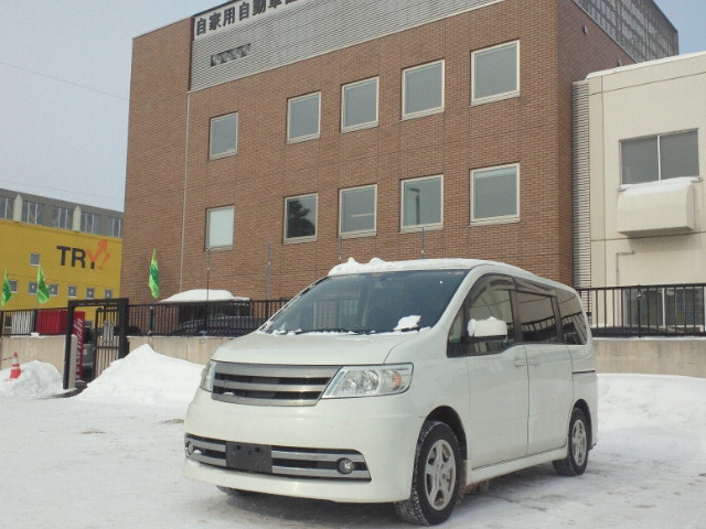 ★C25セレナ間もなくお納車です!!★(白石店)_c0161601_20212646.jpg