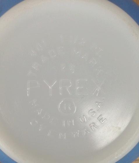 PYREX CAFE BOWL _c0210815_9553391.jpg