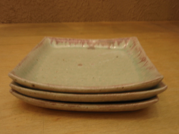 越智伸明さんの個展 明日からです_b0132442_19105793.jpg