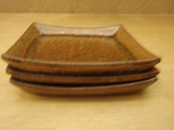 越智伸明さんの個展 明日からです_b0132442_19123824.jpg