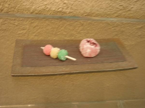 越智伸明さんの個展 明日からです_b0132442_19252589.jpg