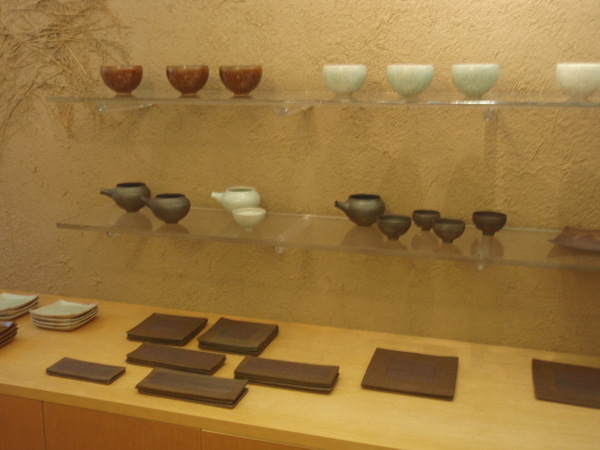 越智伸明さんの個展 明日からです_b0132442_1928967.jpg