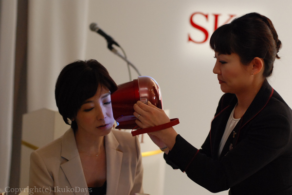 カウンターを目指せ 桃井かおりと語ろう 肌から始まる 未来 Sk Iiクロストークlive Ikukodays カウンターを目指せ 桃井かおりと語ろう 肌から始まる 未来 Sk Iiクロストークlive Ikukodays