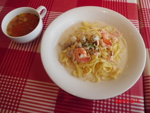 イワサキ高松店近隣ランチ情報　：　イタリアンスパゲティ『ドゥカティ』_b0163075_8105637.jpg