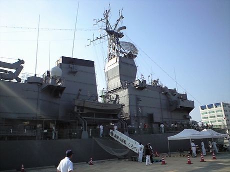 くろがねの艦 (訓練支援艦くろべ)_b0005281_16145732.jpg