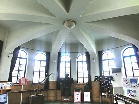 高野山東京別院と高輪消防署二本榎出張所(高輪散歩5)_c0187004_82567.jpg