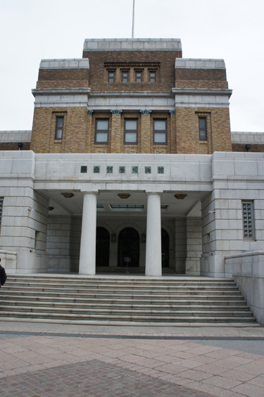 国立科学博物館　　　<上野公園>_e0040345_20125959.jpg