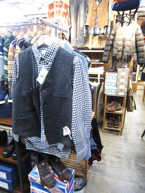 Johnson 別注Tweed VEST！★！　発射～♪　最高です～♪♪_d0152280_20575518.jpg