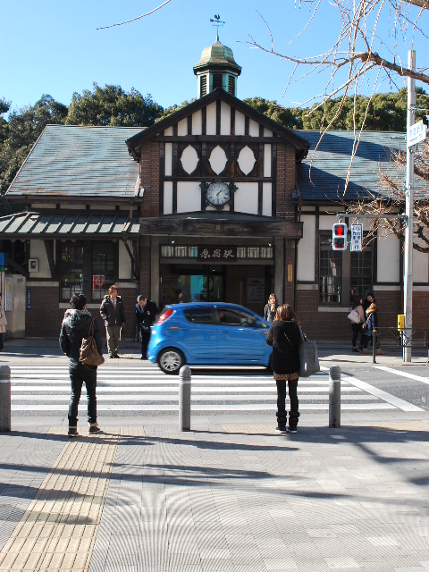 JR山手線の原宿駅(大正モダン建築再訪)_f0142606_1710628.jpg