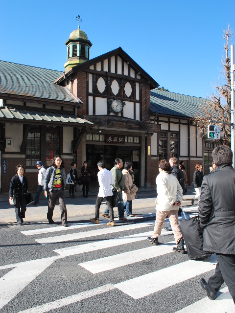JR山手線の原宿駅(大正モダン建築再訪)_f0142606_1711693.jpg