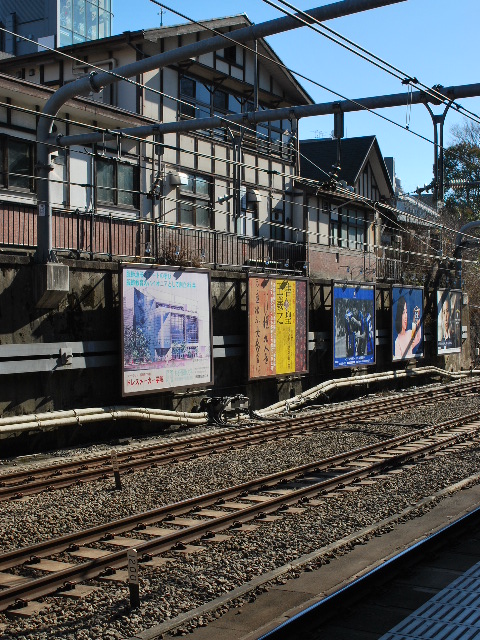 JR山手線の原宿駅(大正モダン建築再訪)_f0142606_1724250.jpg
