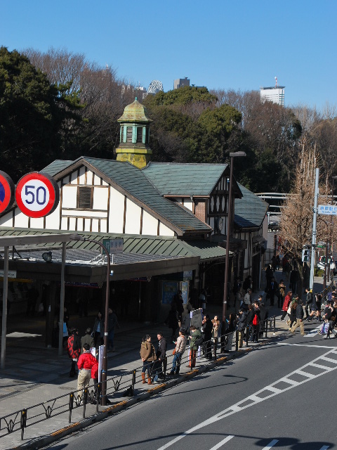 JR山手線の原宿駅(大正モダン建築再訪)_f0142606_17295874.jpg