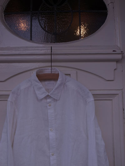 white shirts_a0113127_1324483.jpg