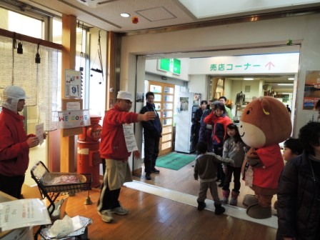「肉の日」大特価!多数ご来店いただきありがとうございます。_b0206037_1871614.jpg