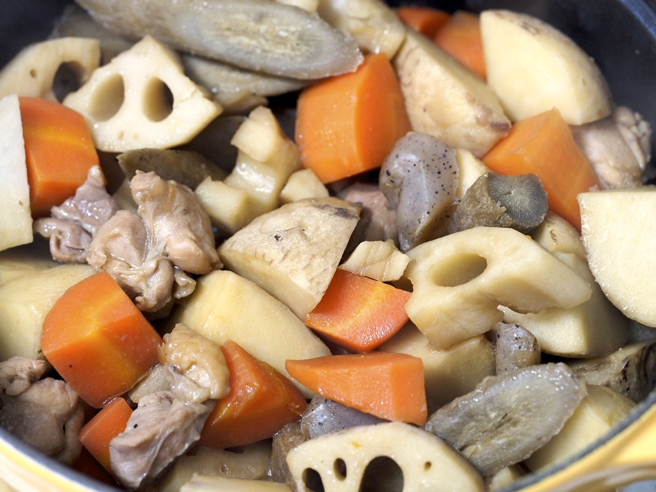 Staubで筑前煮_f0134939_116990.jpg
