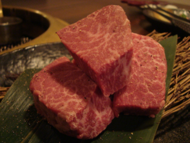 阿佐ヶ谷「九州和牛 SATOブリアン」へ行く。_f0232060_1217818.jpg
