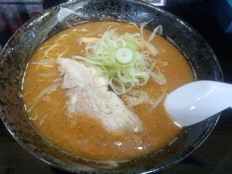 みそラーメン　やまざき（旭川市末広）（2013年11杯目）_b0128821_8452997.jpg