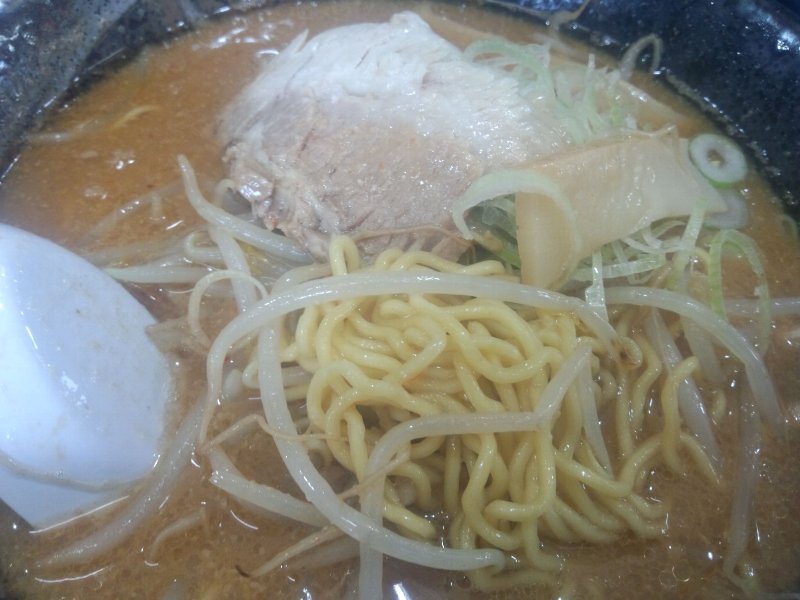 みそラーメン　やまざき（旭川市末広）（2013年11杯目）_b0128821_84719.jpg