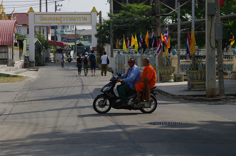 タイ旅行．．．　No.10_f0152550_01862.jpg