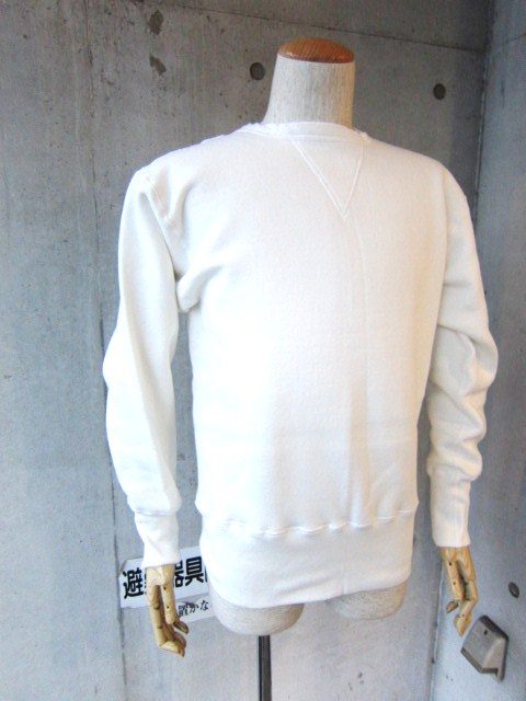 FULL COUNT ・・・ WHITE Vinatge SWEAT & 70\'s CHECK SHIRTS!!_d0152280_19411867.jpg