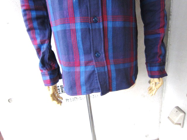 FULL COUNT ・・・ WHITE Vinatge SWEAT & 70\'s CHECK SHIRTS!!_d0152280_19445020.jpg