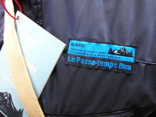 Kato ･･･ Le Passe Temps Bleu　BL NYLON Mt. PARKA JKT！★！_d0152280_456829.jpg