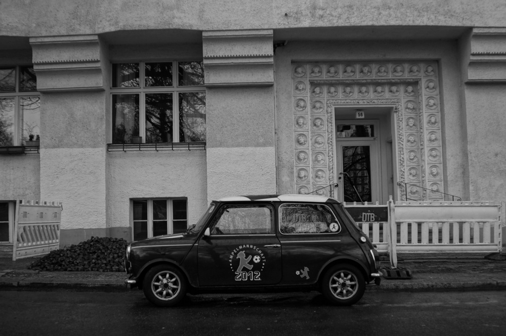 愛車MINI Cooper93年型。_c0180686_237759.jpg