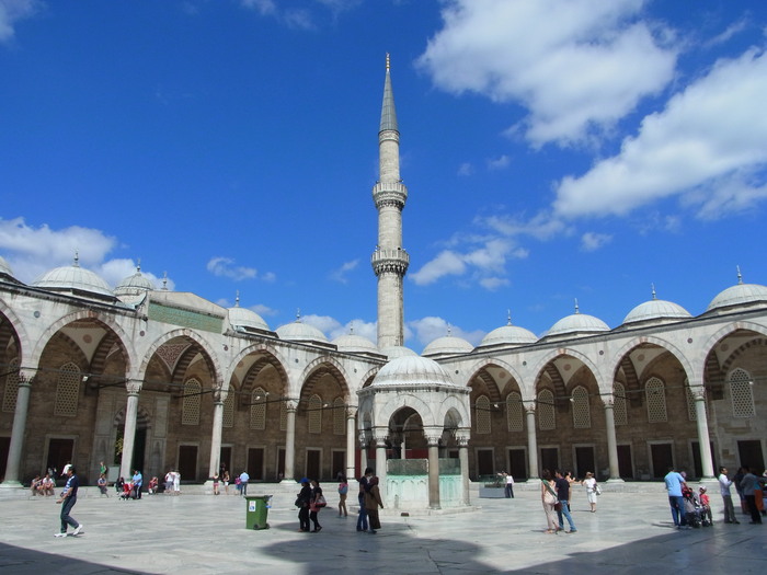 イスタンブールのブルーモスク_d0116009_5285045.jpg