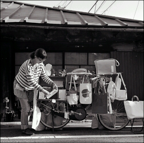 11日販売します。_c0160822_1401970.jpg