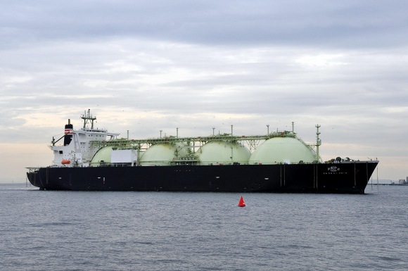 日本郵船「LNG FLORA」_e0158925_2103424.jpg