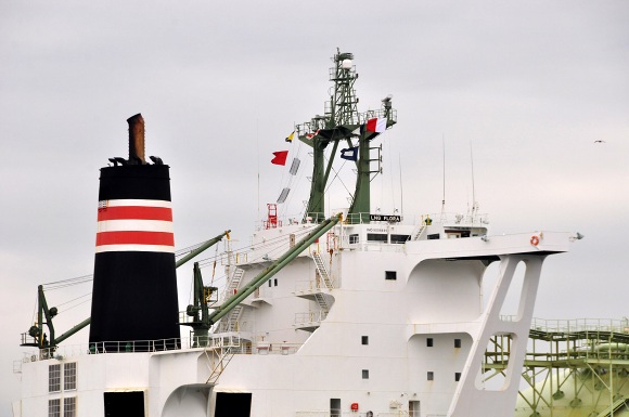 日本郵船「LNG FLORA」_e0158925_2162092.jpg